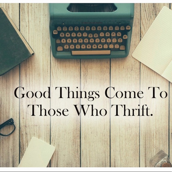 Meet your Posher, Danielle - Picture 3 of 3